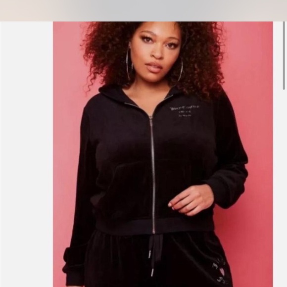 Juicy Couture Black Velour Tracksuit - Picture 6 of 8